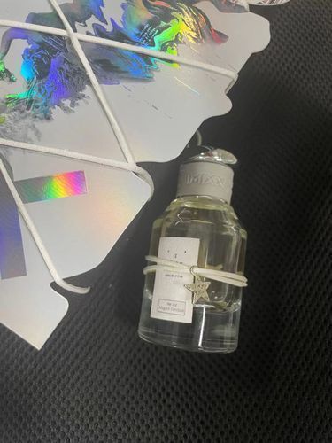 No.32 Black Orchid Perfume photo review