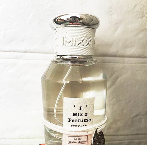 No.30 La Fille De Berlin Perfume photo review