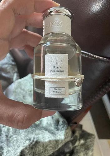 No.38 Yulong Perfume photo review