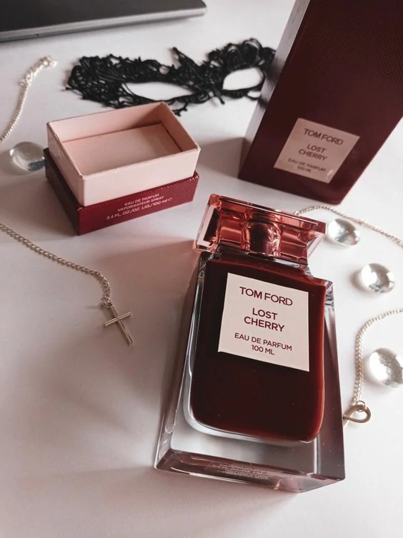 Tom Ford Lost Cherry Perfume