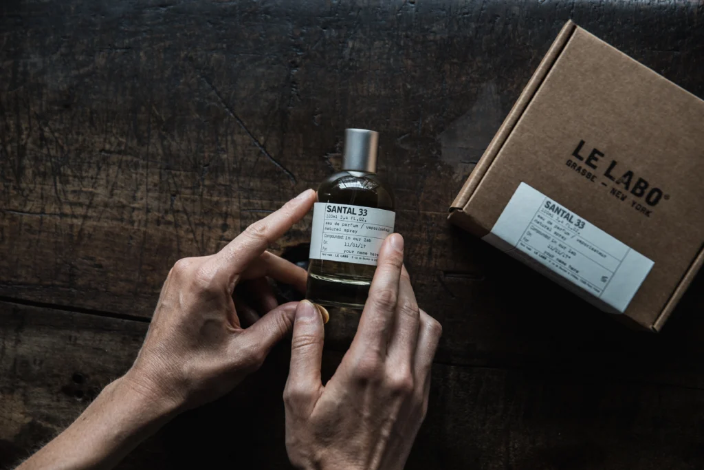 le labo santal 33 eau de parfum.