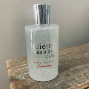 juliette has a gun gentlewoman