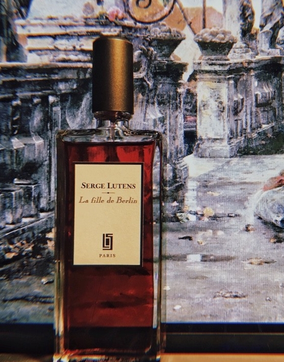 Looking for the Best Serge Lutens La Fille De Berlin Dupe Perfume? Here is the Best Dupe You Should Try!