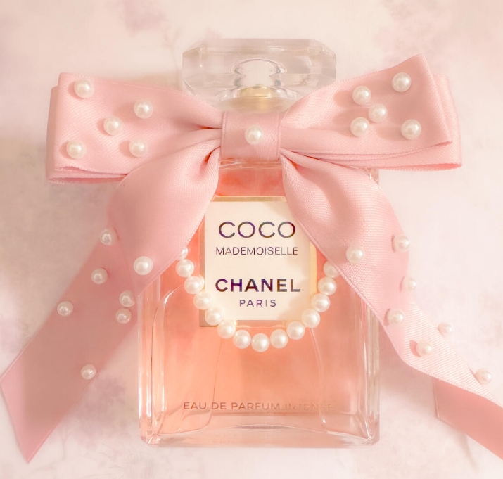 Best Perfumes Similar to Chanel Mademoiselle in the US 2024