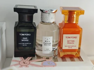 Scent performance comparison chart featuring designer Tobacco Vanille against a premium USA formulated extrait de parfum.