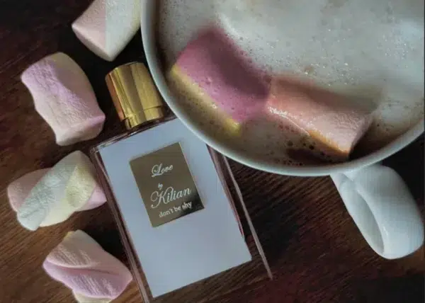 How to Master the Love Don't Be Shy DNA: A Supply Chain Expert’s Guide to the Ultimate Marshmallow Scent 2 Side-by-side cost and ingredient comparison of a $250 luxury marshmallow perfume versus a lab-direct Extrait de Parfum formulation.