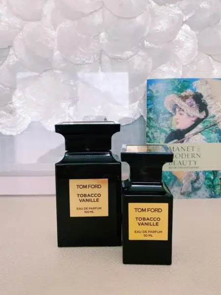 Luxury tobacco vanilla perfume compared with an affordable inspired fragrance in the USA