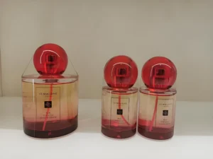 Jo Malone Red Hibiscus luxury perfume compared with an affordable solar floral fragrance alternative