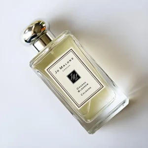 How to Choose a Jo Malone Orange Blossom Dupe in the USA in 2026: A Perfumer’s Guide to Scent Structure, Longevity & Factory-Direct Value 1 Jo Malone Orange Blossom and an affordable orange blossom perfume alternative side by side
