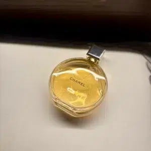 How to Choose Chanel Chance Dupes in the USA: A Perfumer’s Guide to Every Chance Version, Scent Chemistry, Dry-Down & Longevity 2 Chanel Chance Eau Tendre and IMIXX No.28 fragrance comparison showing fruity floral and musk profiles